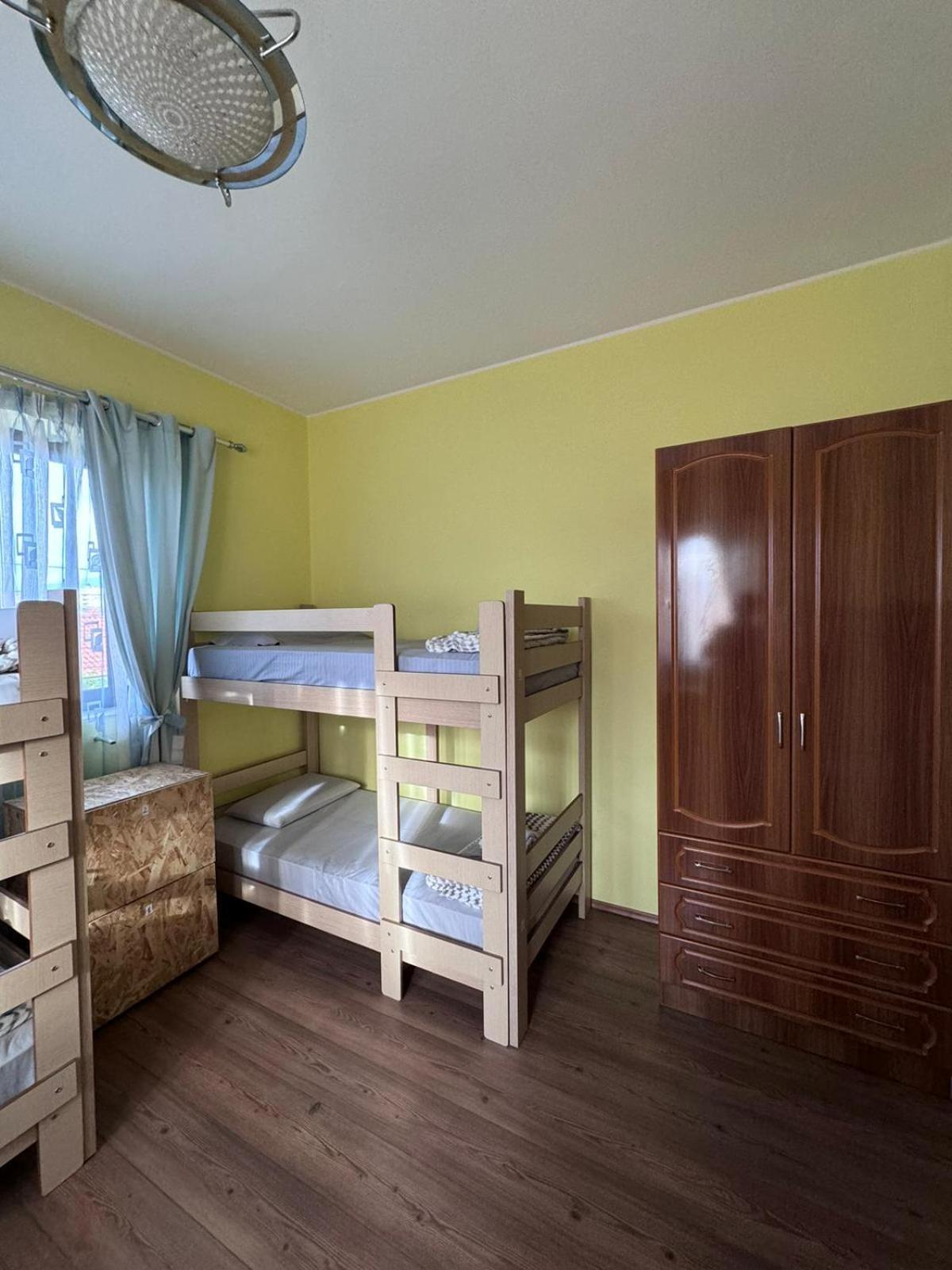 Blissful Hostel Shkoder Exterior photo